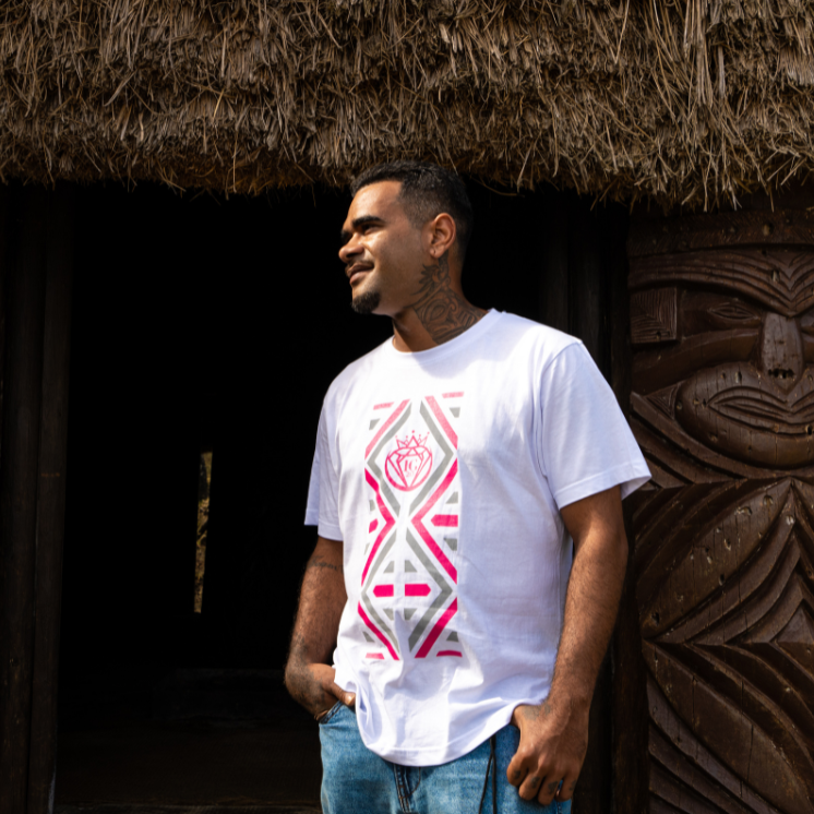 T-shirt Hmanenang Rose et Blanc
