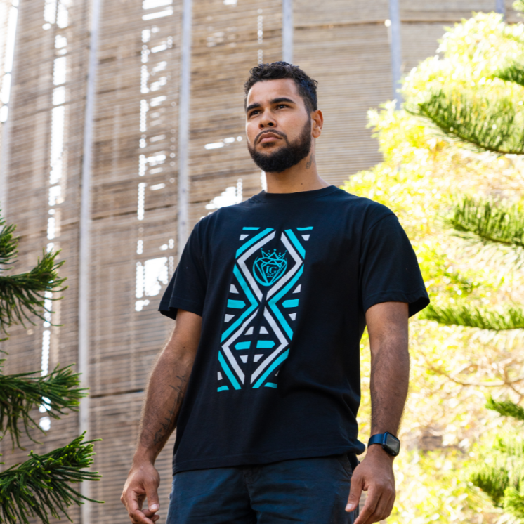 T-shirt Hmanenang Bleu et Noir