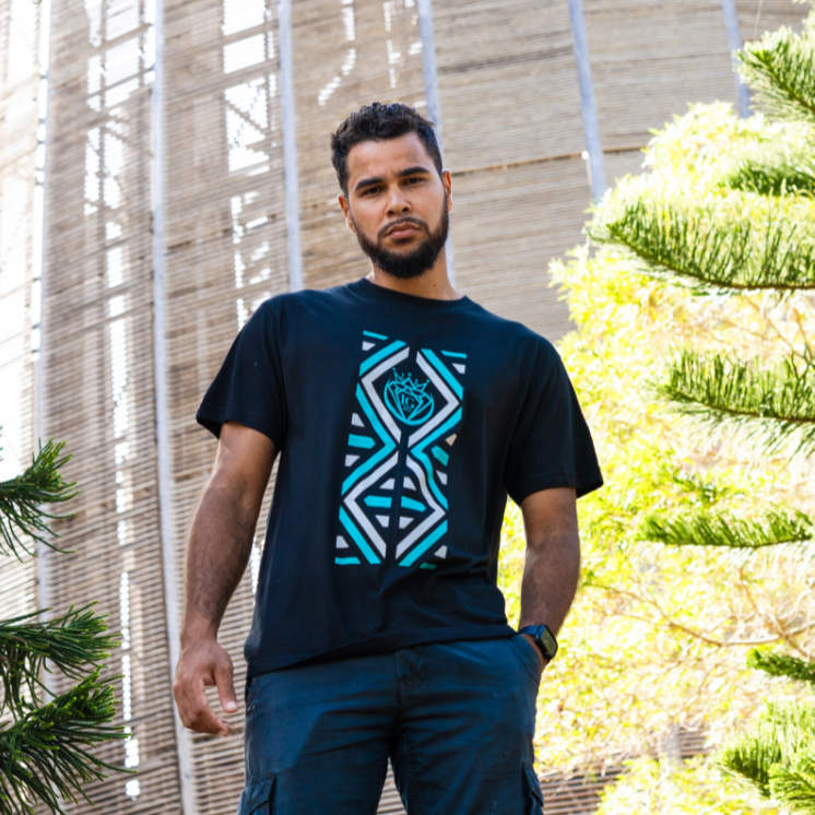 T-shirt Hmanenang Bleu et Noir