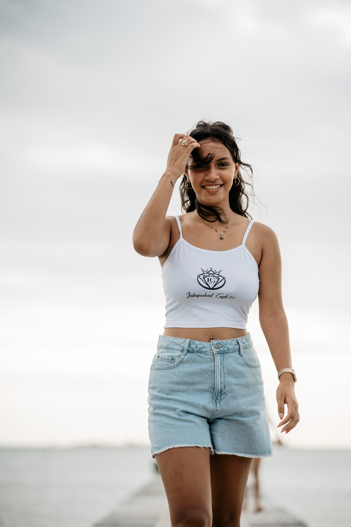 CROP TOP